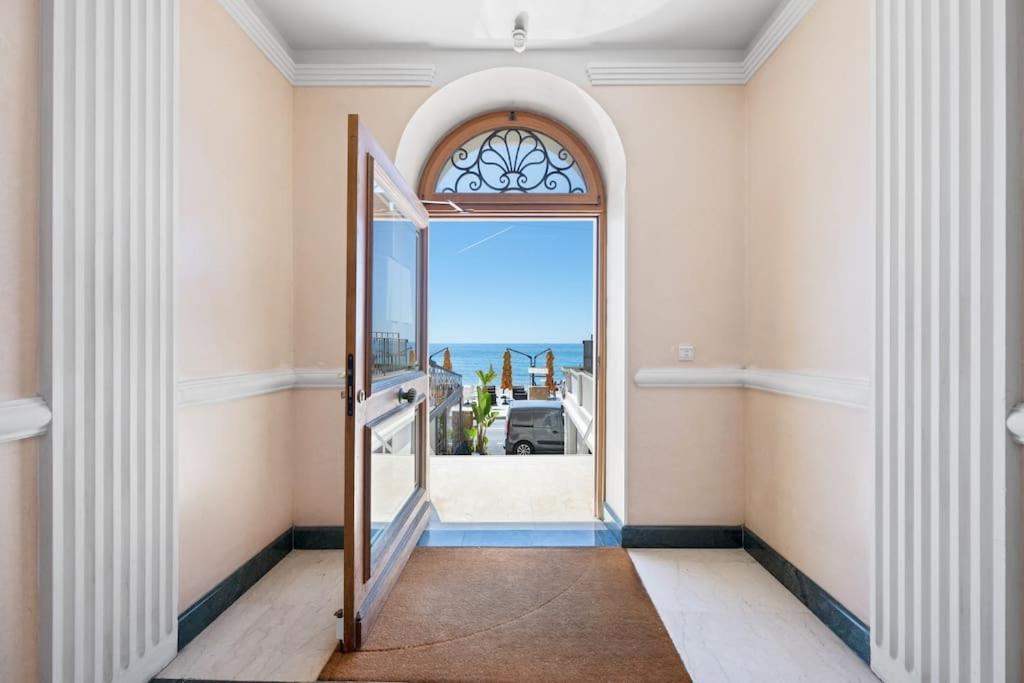 Le Galet - Emplacement Et Vue Exceptionnelle - Climatisation Appartement Menton