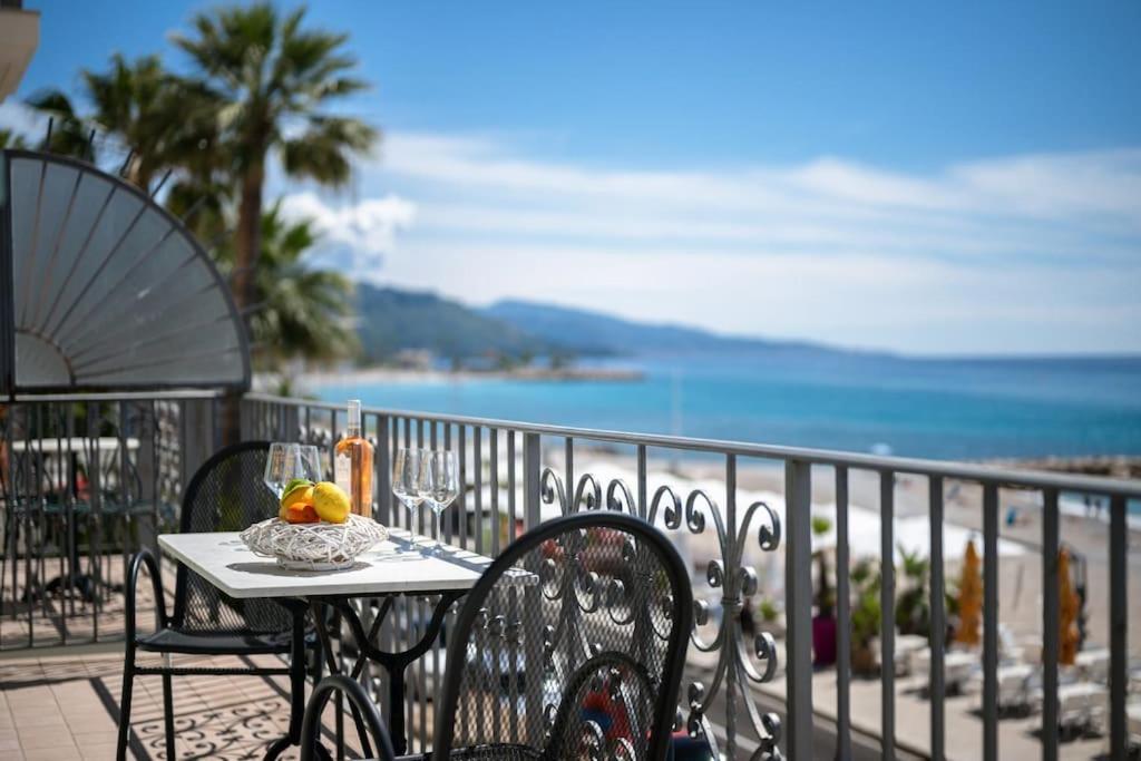Le Galet - Emplacement Et Vue Exceptionnelle - Climatisation Menton